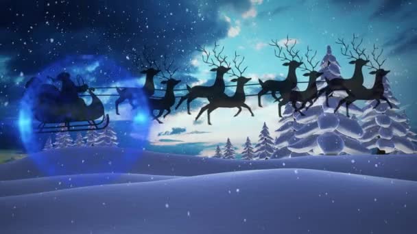 Анимация Санта Клауса Санях Оленями Над Снегопадом Безделушками Зимним Пейзажем — стоковое видео