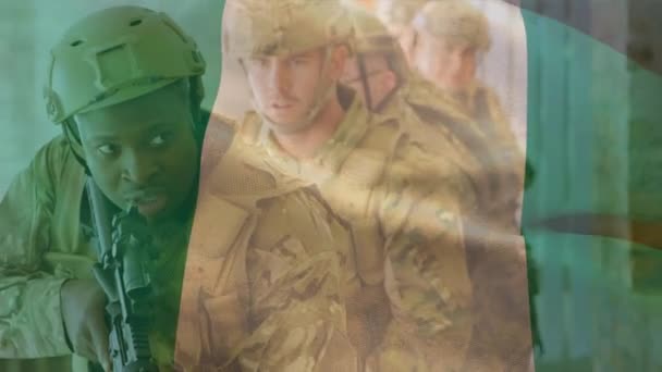 Silahlı Askerler Üzerinde Nijerya Bayrağının Canlandırılması Küresel Vatanseverlik Silahlı Kuvvetler — Stok video