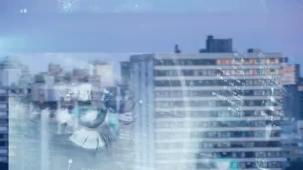 都市金融街に関する多様なデータのアニメーション グローバルビジネス データ処理の概念デジタルで生成されたビデオ — ストック動画