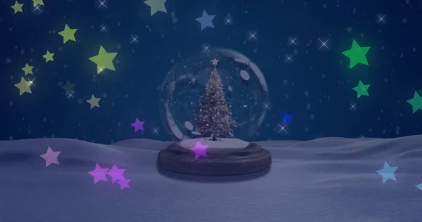Afbeelding Van Sterren Die Donkere Achtergrond Een Sneeuwbol Vallen Kerstmis — Stockfoto