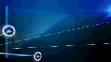 Siyah arkaplandaki mavi şekillerin üzerindeki simgelerle bağlantılı ağların animasyonu. küresel bağlantılar, veri işleme ve dijital arayüz konsepti dijital olarak oluşturulmuş video.