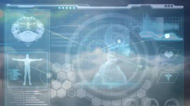 Bağlantı ağlarının animasyonu ve gökyüzünde işlenen tıbbi veri. küresel tıp, bağlantılar, veri işleme ve dijital arayüz kavramı dijital olarak oluşturulmuş video.