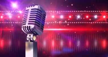 Renkli parlak arka plan üzerinde retro mikrofon animasyonu. parti, müzik ve eğlence konsepti dijital olarak oluşturulmuş video.