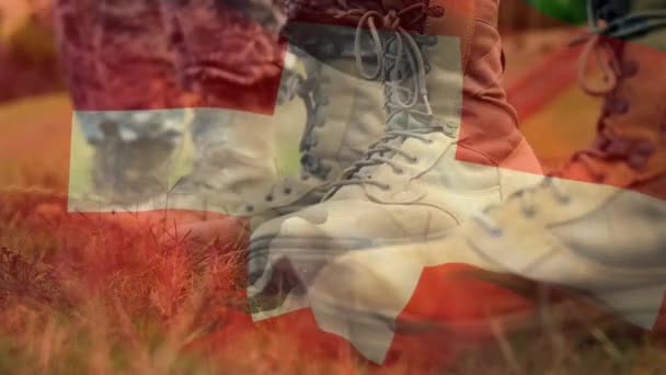 Animasi Bendera Beralih Melambaikan Atas Sepatu Bot Tentara Angkatan Bersenjata — Stok Video