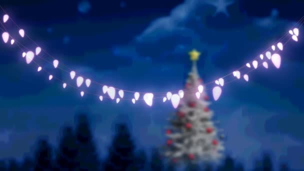 Розовые Светящиеся Феи Света Украшения Висят Рождественской Елке Против Ночного — стоковое видео