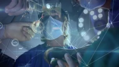 Ameliyathanedeki cerrahlar üzerinden bağlantı ve veri işleme ağının animasyonu. Dijital olarak üretilen tıbbi ve sağlık teknolojisi kavramı.
