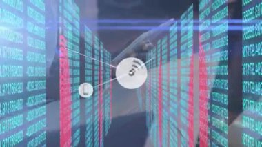 Tablet kullanan kişi üzerinde bağlantı ve veri işleme ağının mühimmatı. küresel bağlantılar, iş dünyası, dijital arayüz, teknoloji ve ağ konsepti dijital olarak oluşturulmuş video.