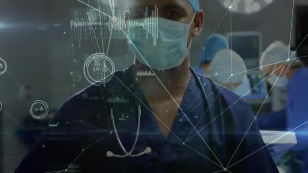 手术室内通过外科医生实现连接和数据处理网络动画化 医疗及医疗技术概念数码录影 — 图库视频影像