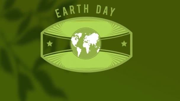緑の背景に地球の日と地球のアニメーション 持続可能性 生態系 再生可能エネルギー 地球温暖化と気候変動への意識 — ストック動画