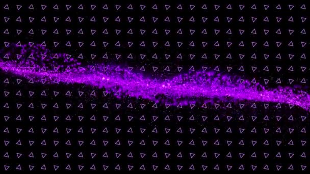 Анимация Фиолетового Блеска Вращающихся Треугольников Черном Фоне Цветовая Двигательная Концепция — стоковое видео