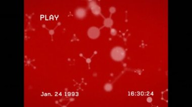 Kırmızı arka planda parazit ve kimyasal yapıların canlandırılması. küresel veri işleme ve dijital arayüz konsepti dijital olarak oluşturulmuş video.