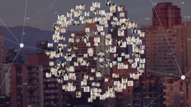 Şehir manzarası üzerindeki bağlantı ağının animasyonu. küresel bağlantılar, veri işleme ve dijital arayüz konsepti dijital olarak oluşturulmuş video.