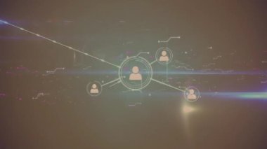 Kahverengi arkaplandaki simgelerle bağlantı ağının animasyonu. küresel bağlantılar ve dijital arayüz konsepti dijital olarak oluşturulmuş video.