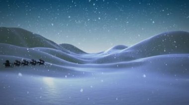 Noel Baba 'nın üzerine yağan kar, ren geyiği ve kış manzaralı bir kızakla canlanıyor. Noel, gelenek ve kutlama konsepti dijital olarak oluşturuldu.