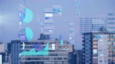 Şehrin finans bölgesindeki çeşitli verilerin animasyonu. küresel iş, finans ve veri işleme kavramı dijital olarak oluşturulmuş video.