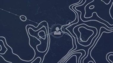 Simgelerle olan bağlantı ağı üzerinden beyaz çizgilerin animasyonu. küresel bağlantılar, teknoloji, veri işleme ve dijital arayüz konsepti dijital olarak oluşturulmuş video.