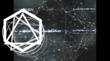 Siyah arkaplan üzerindeki bağlantılar, şekiller ve parazitlerin animasyonu. küresel bağlantılar, iletişim ve teknoloji konsepti dijital olarak oluşturulmuş video.