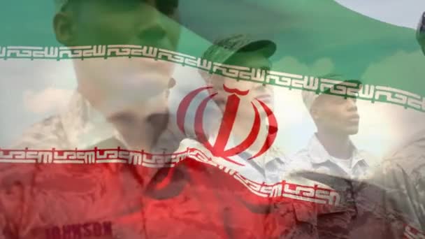 Animación Bandera Irán Sobre Diversos Soldados Masculinos Ejército Defensa Civil — Vídeo de stock
