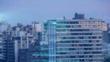 Şehrin finans bölgesindeki çeşitli verilerin animasyonu. küresel iş, finans ve veri işleme kavramı dijital olarak oluşturulmuş video.