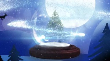 Kar küresindeki noel ağacı üzerinde kayan yıldız, Noel Baba 'nın kızağında ren geyikleri tarafından çekiliyor. Noel şenliği ve kutlama konsepti
