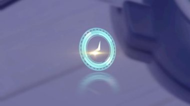 Bulanık arka planda saat ile güvenli kilidin dönüşünün animasyonu. küresel iletişim, veri paylaşımı ve dijital arayüz kavramı, dijital olarak oluşturulmuş video.