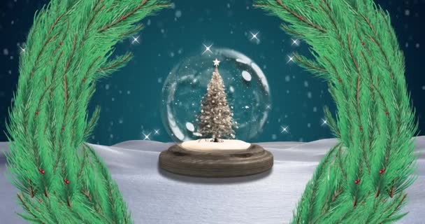 Animacja Jodłowego Wieńca Nad Kulą Śnieżną Zimowym Krajobrazem Boże Narodzenie — Wideo stockowe