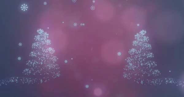 Imagen Nieve Cayendo Sobre Árboles Navidad Brillantes Navidad Tradición Concepto — Foto de Stock