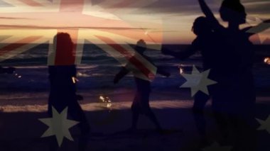 Sahilde eğlenen bir grup arkadaş üzerine Avustralya bayrağı sallamanın animasyonu. seyahat, tatiller, vatanseverlik ve dijital olarak üretilen video konsepti.