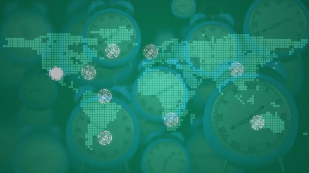 Animation Réseaux Connexions Carte Monde Sur Plusieurs Horloges Déplaçant Rapidement — Video