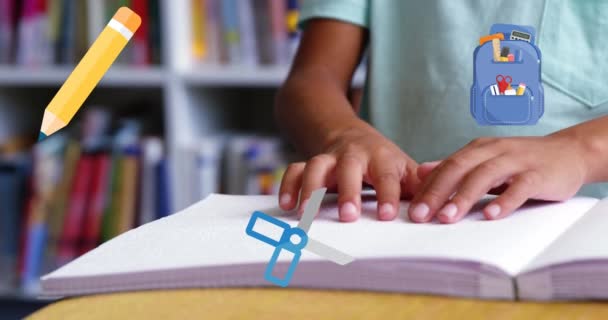 Animação Ícones Itens Escolares Sobre Estudante Lendo Braille Voltar Conceito — Vídeo de Stock