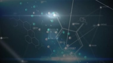 Veri işleme üzerinden qr kodunun animasyonu. Dijital güvenlik ve kimlik, dijital arayüz ve veri işleme kavramı dijital olarak oluşturuldu.