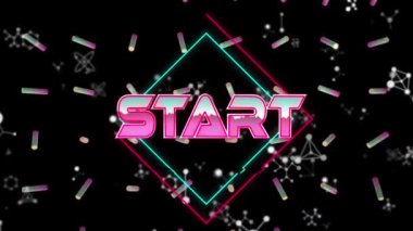 Baştan başlama animasyonu ve siyah arkaplanda renkli silindirler. bilgisayarlar, oyunlar, teknoloji konsepti dijital olarak oluşturulmuş video.
