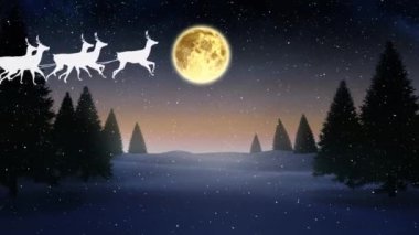 Kar yağışı ve kış manzarası yüzünden kızakta ren geyikleriyle Noel Baba 'nın canlandırması. Noel, gelenek ve kutlama konsepti dijital olarak oluşturuldu.