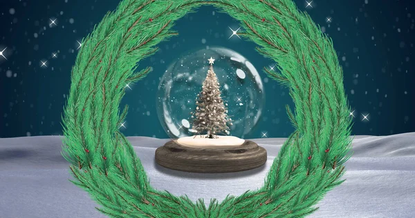 雪の世界と冬の風景の上にモミの木のリースのイメージ クリスマス お祝いのコンセプトをデジタルで — ストック写真