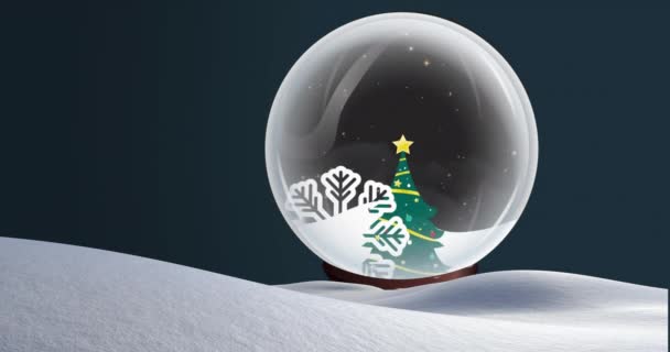 Animace Sněhové Koule Vánoční Stromeček Přes Zimní Scenérie Vánoční Zimní — Stock video
