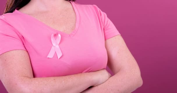 Animation Breast Cancer Awareness Text Caucasian Woman Breast Cancer Positive — Stock Video