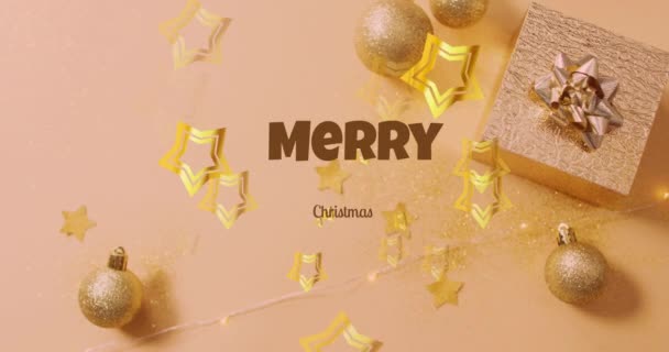 ベージュの背景に装飾上の陽気なクリスマスのテキストのアニメーション クリスマス お祝いのコンセプトをデジタルで — ストック動画