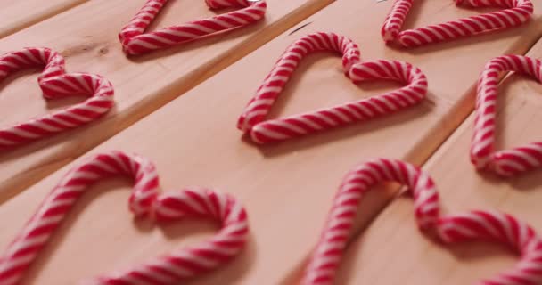 Animation Joyeux Texte Noël Sur Des Bonbons Sur Fond Bois — Video