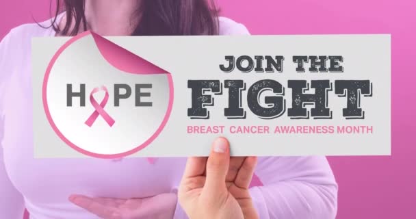 在高加索妇女中宣传乳腺癌知识的文字 乳腺癌认识运动概念数字化生成的视频 — 图库视频影像