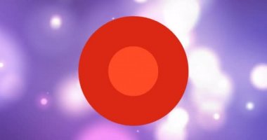 Kırmızı kırmızı biberli kırmızı biber animasyonu mor arkaplandaki Bokeh ışıklarının yerini değiştiriyor. yiyecek ve beslenme konsepti dijital olarak üretilen video.