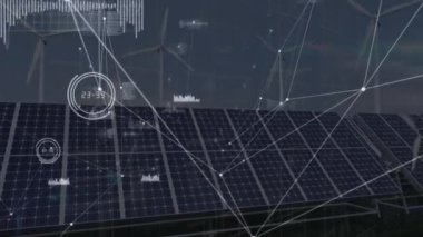 Arka plandaki güneş panelleri üzerinden bağlantı ağının animasyonu. Dijital olarak üretilen güneş enerjisi, sürdürülebilirlik ve yeşil enerji kavramı.