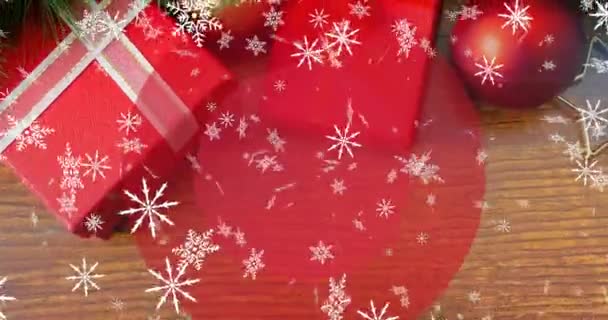Animáció Szezon Üdvözlet Szöveg Hóesés Karácsonyi Dekorációk Asztalon Karácsony Tél — Stock videók