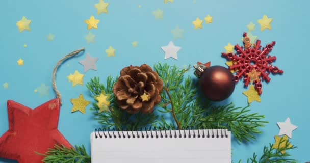 Animazione Stelle Natale Sopra Notebook Natale Inverno Tradizione Concetto Celebrazione — Video Stock