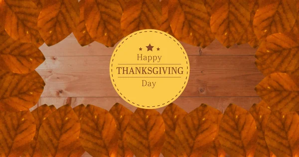 Obraz Szczęśliwy Dziękczynienie Dzień Tekst Nad Drewniany Tło Jesienny Liść — Zdjęcie stockowe