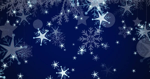 Imagen Copos Nieve Navideños Cayendo Sobre Fondo Azul Oscuro Navidad — Foto de Stock