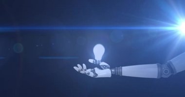 Robot kolun üzerinde ampulün animasyonu, koyu arkaplanda hareket eden ışık. Elektrik mühendisliği teknolojisi, iletişim ve araştırma konsepti dijital olarak oluşturulmuş video.