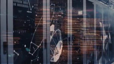 Bilgisayar sunucuları üzerinden bağlantı ve veri işleme ağının animasyonu. küresel teknoloji, bağlantılar ve veri işleme kavramı dijital olarak oluşturulmuş video.