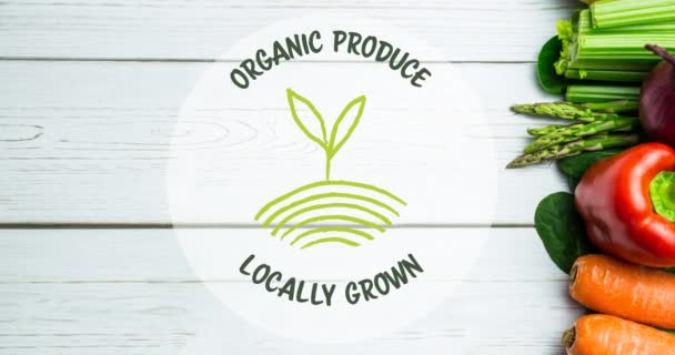 Animação Texto Produtos Orgânicos Cultivados Localmente Verde Sobre Vegetais Frescos — Vídeo de Stock