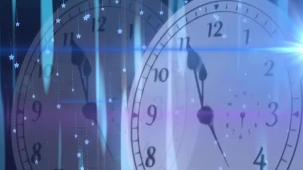 Animacja Świecących Plamek Niebieskich Fajerwerków Podczas Sylwestrowego Odliczania Czasu Pokazywanego — Wideo stockowe