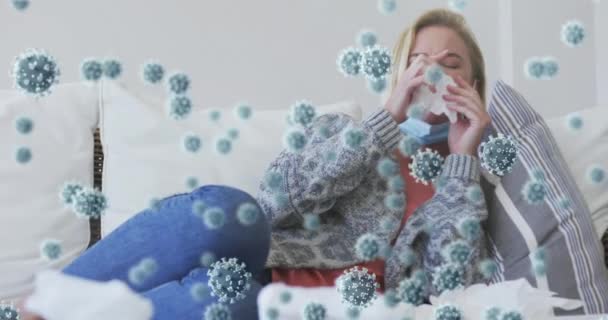 在生病的高加索金发女人的鼻孔上涂上胶原19细胞的动画 全球联盟19大流行病概念数码视频 — 图库视频影像